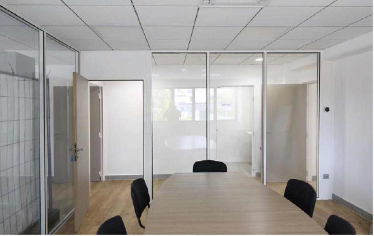 Local d'activité Bagnolet 815m² Location local d'activité Bagnolet Seine-Saint-Denis OLACT2528854 0